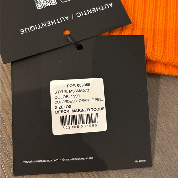 Moose knuckles merino wool orange peel Beanie main image 7